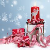 Weihnachten_Anwendungsbilder_Kerze_und_Geschenke_72dpi_1692x1135